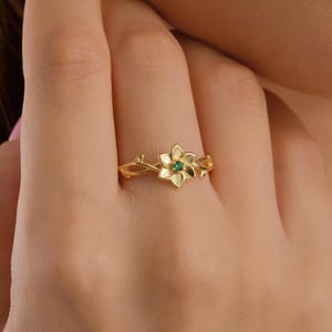 Personalized Birth Flower Ring with Birthstone | Gold Statement Ring