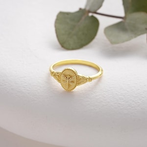 vintage style insect ring