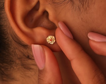 Birth Stone and birth flower Stud Earring, 14k Gold Floral Jewelry, Personalized earring