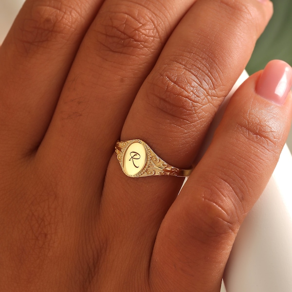 Vintage Letter Gold Ring Etsy