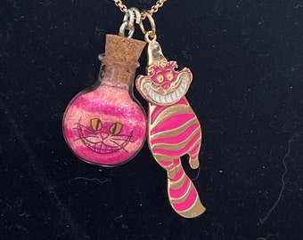 Disney’s Gold Tone Cheshire Cat from Alice in Wonderland Necklace