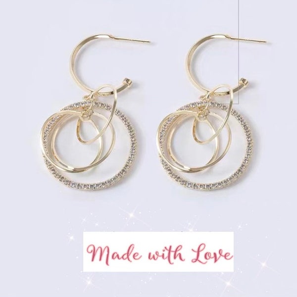Interlocking Round Loop Dangle Earring - Everyday Casual Gorgeous Elegant Earring - Minimalist - Gift For Her