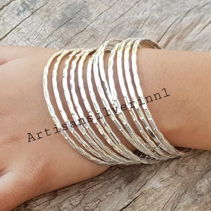 Conjunto de pulseiras de prata esterlina martelada - Pulseiras finas empilháveis, feitas à mão na Índia