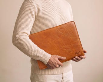 Custom Leather Case for MacBook Sleeve Premium Laptop Cover Personalized Monogram Gift for Him Her Handmade Office Gift Laptop Sleeve