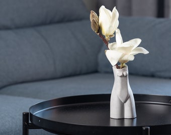 Concrete vase. Minimalist home decor, mini flower vase "Female body".