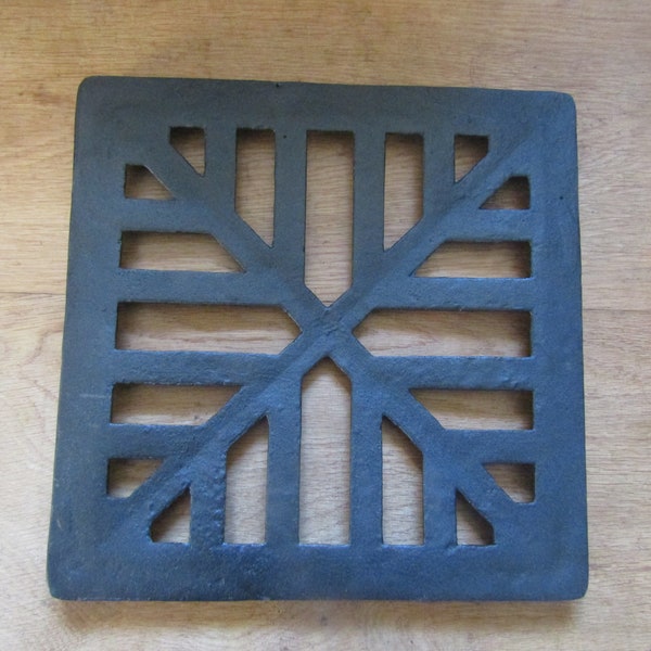Square Cast Iron Gully Grid Driveway Drain Cover Drainage Guard Gutter