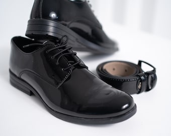 Perry Ellis Wingtip Dress Shoes: Black & White Tuxedo  display picture 1
