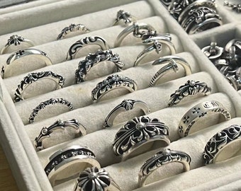 40 Styles Silber gebogener Kronenring, Cross Gothic Rings, Punk Ringe, religiöse Ringe, einfache Vintage Ringe, Gothic Ringe, Motorrad Ring