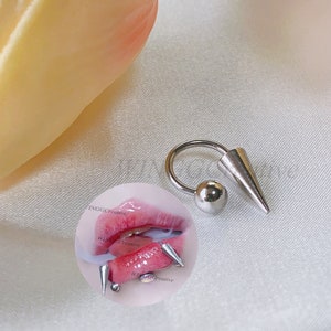 Devil Lip Ring, Punk Stud Piercing, Creative Lip Ring, Body Piercing, Devil Lip Stud, Titanium Spike Lip Piercings, Body Jewelry Accessories