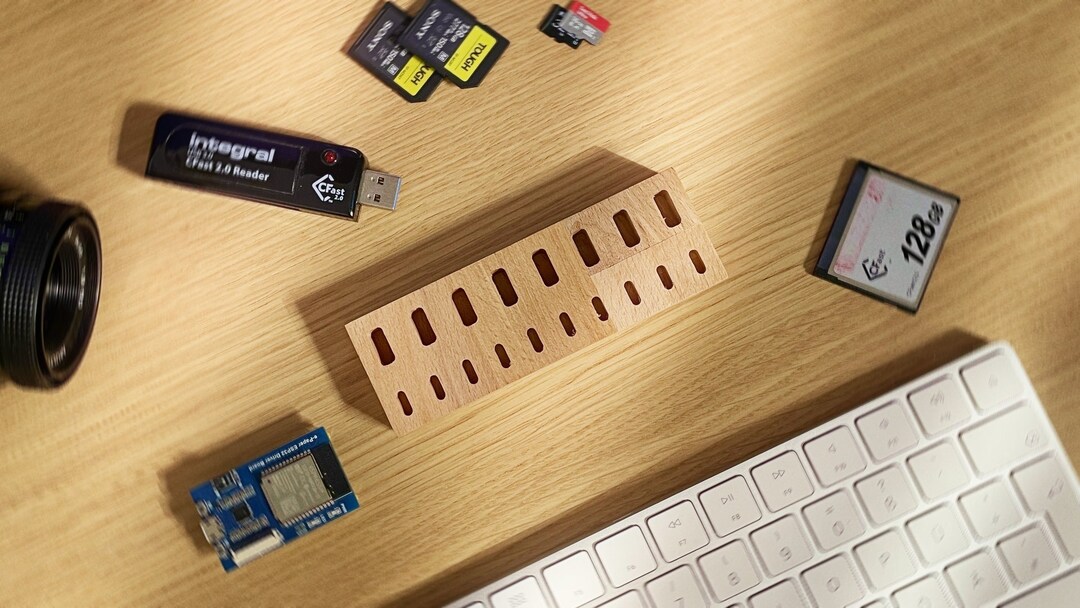 USB C Memory Stick Holder Customizable Made Of Beech Wood Etsy