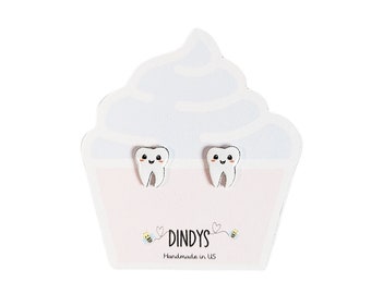 cute Tooth stud Earrings, Dental Jewelry, Dentist Gift, Cute Earrings, Tooth Fairy, Dental Hygienist, Tooth Gift, Hygienist Gift, tooth