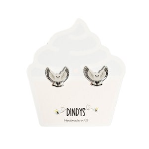 wizard white owl stud earrings, wizard owl stud earrings, harry owl earrings, wizard gifts, wizard birthday favors, wizard, white owl studs