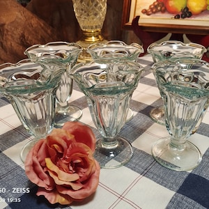 Vintage Libbey Fountain Soda Glasses, ice-cream glasses, coco-cola glasses