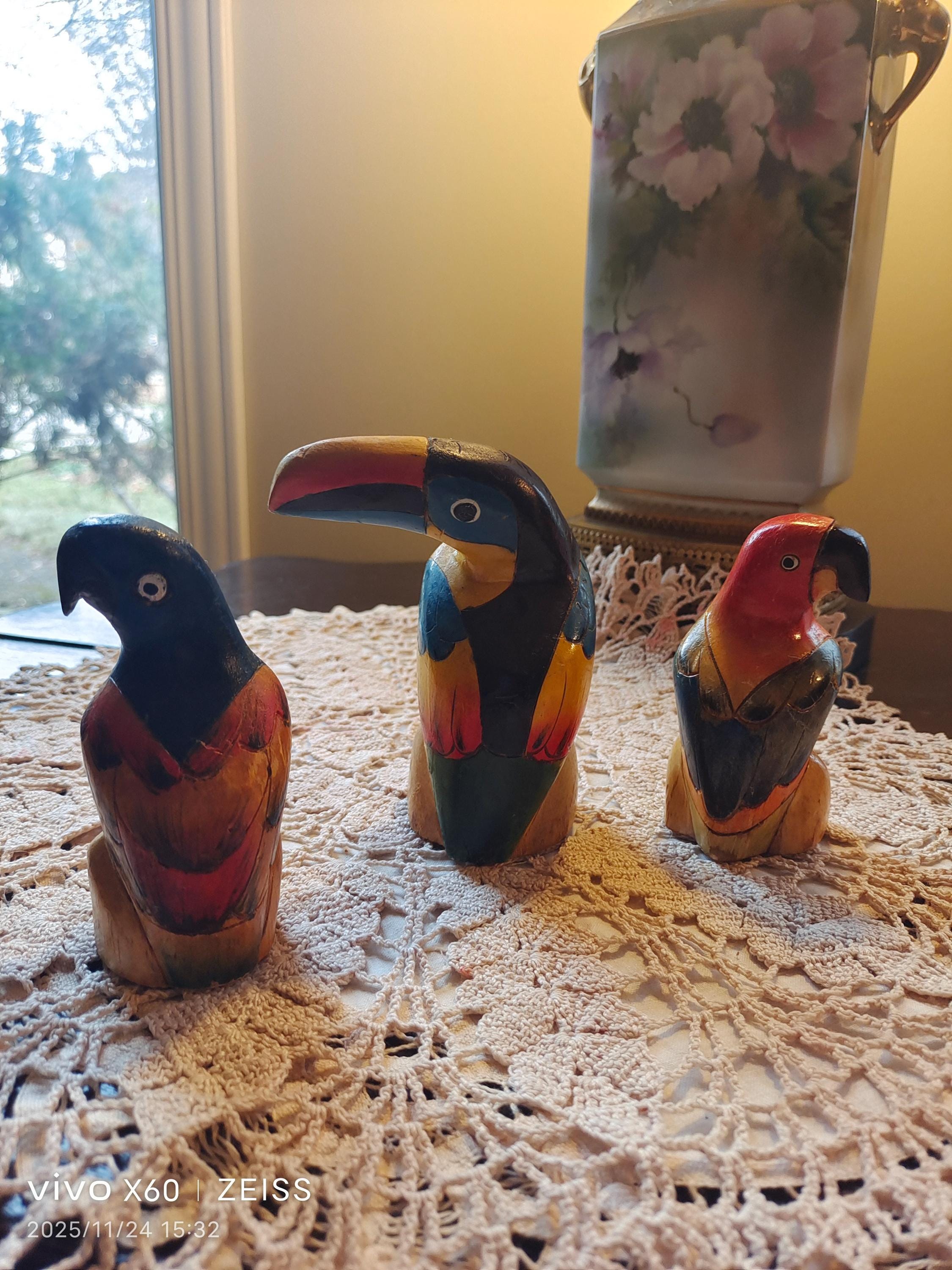A Set of Three Vintage Hand Carved/painted Balsa Wood Toucan