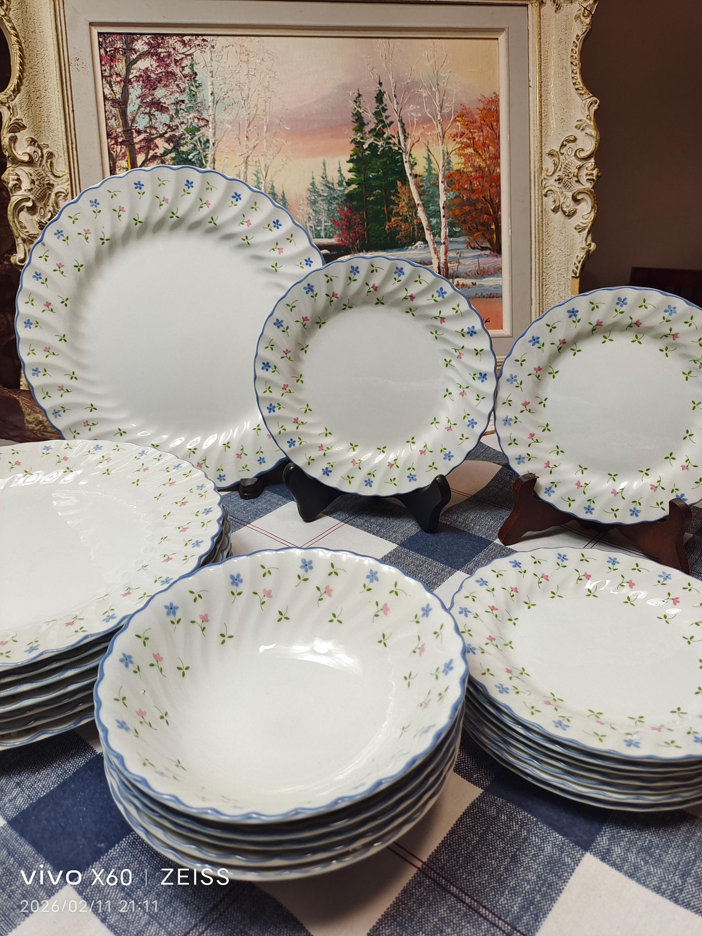 Johnson Brothers Dinner Set - Etsy Canada