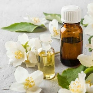 Premium Jasmine Perfume Oil | Attar Oil | Alcohol-Free | Vegan & Cruelty-Free | Halloween Gift For Men / For Women