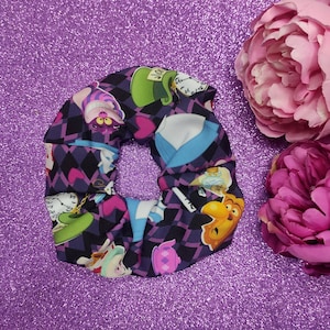Scrunchie Elastico Morbido Tema Cartoni Animati Alice nel Paese delle Meraviglie