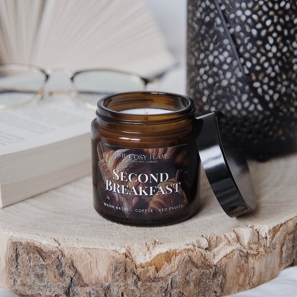 Second Breakfast - Bookish Candle | Warm Bread, Coffee and Red Fruits | Book Merch | Gift for Reader | The Hobbit | The Lord of the Ring