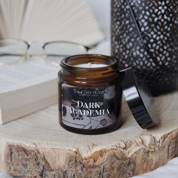 Dark Academia – Bookish Candle | Vanilla and Bergamot | Book Merch | Aesthetic | Gift for Readers | Classic Literature | The Secret History