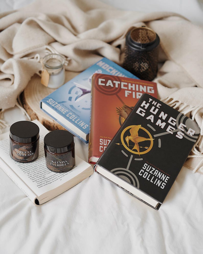 Katniss Everdeen - Bookish Candle | Book Merch | Gift for Reader | The Hunger Games | Catching Fire | Mockingjay | Lemon & Cinnamon image 6