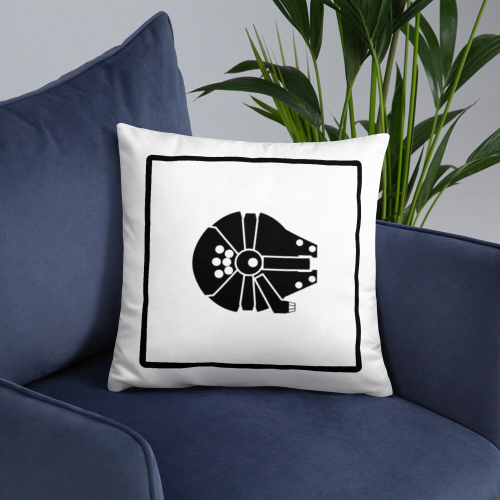 millenium falcon pillow