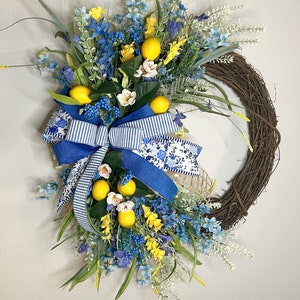 Lemon Wreath, Summer Wreath, Spring Wreath, Everyday Wreath, Mothers Day, Blue and Yellow Wreath