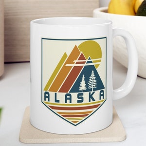 Alaska Mug, Denali Mug, Alaska Souvenir, Alaska Gift, Mountain Mug, Travel Gift Retro Mug Alaska, Retro Ski Mug, Gift Mug, Juneau Mug