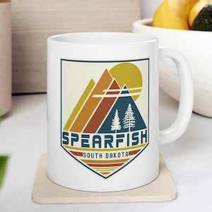 Spearfish Mug, South Dakota Mug, Spearfish Souvenir, Spearfish Gift, Mountain Mug, Travel Gift Retro Mug Spearfish, Retro Ski Mug, Gift Mug