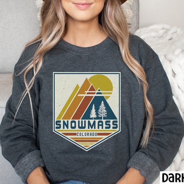 Snowmass Sweatshirt, Colorado Sweatshirt, Snowmass Souvenir, Snowmass Gift, Mountain Shirt, Travel Gift Retro Mountain Snowmass, Retro Ski