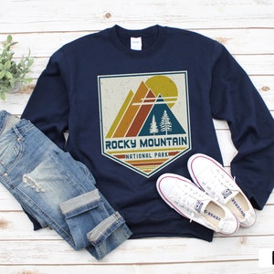 Rocky Mountain Sweatshirt, National Park Sweatshirt, Rocky Mountain Souvenir, Travel Gift Retro Mountain Rocky Mountain
