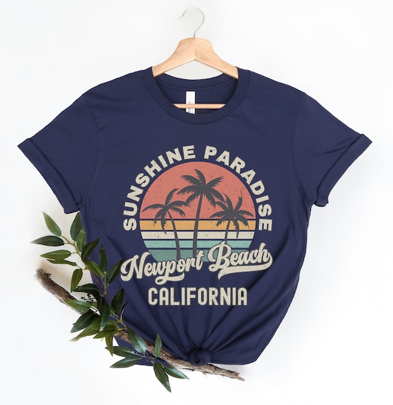 Newport Beach, Ca Sunset Retro T-Shirt Vintage Tee Newport Beach, Ca Sunset Retro T-Shirt Vintage Tee