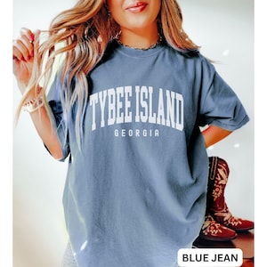 Tybee Island Shirt, Comfort Colors Tybee Island Georgia Shirt, Tybee Island Gift Souvenir, Girl&#39;s Group Trip Tees Unisex College Style Tee