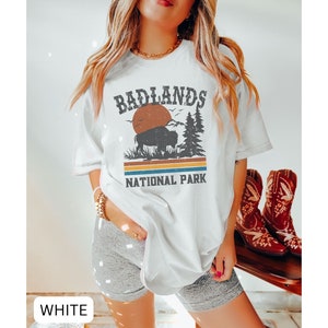 Badlands National Park Graphic Tshirt, Comfort Colors Shirt, Badlands Souvenir, Bison Shirt, Boho Shirt, Badlands Gift, South Dakota Shirt