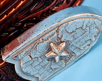 Richard Stump Leather Belt Lone Star Buckle Western Acorns Leaves Sz 32 DDD 3-D