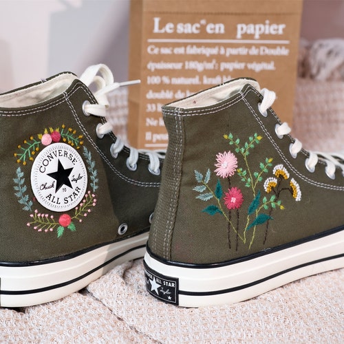 Convesr Chuck Taylor Embroidered Personalized/custom Converse - Etsy