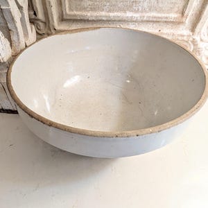 Antique Crock Bowl   PERFECT    I      10.5&quot; Stoneware Salt Glazed Bowl    I   Vintage Mixing Bowl   I   Farmhouse Decor