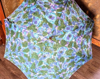 Paraguas floral de los años 40: sombrilla vintage con mango de lucita