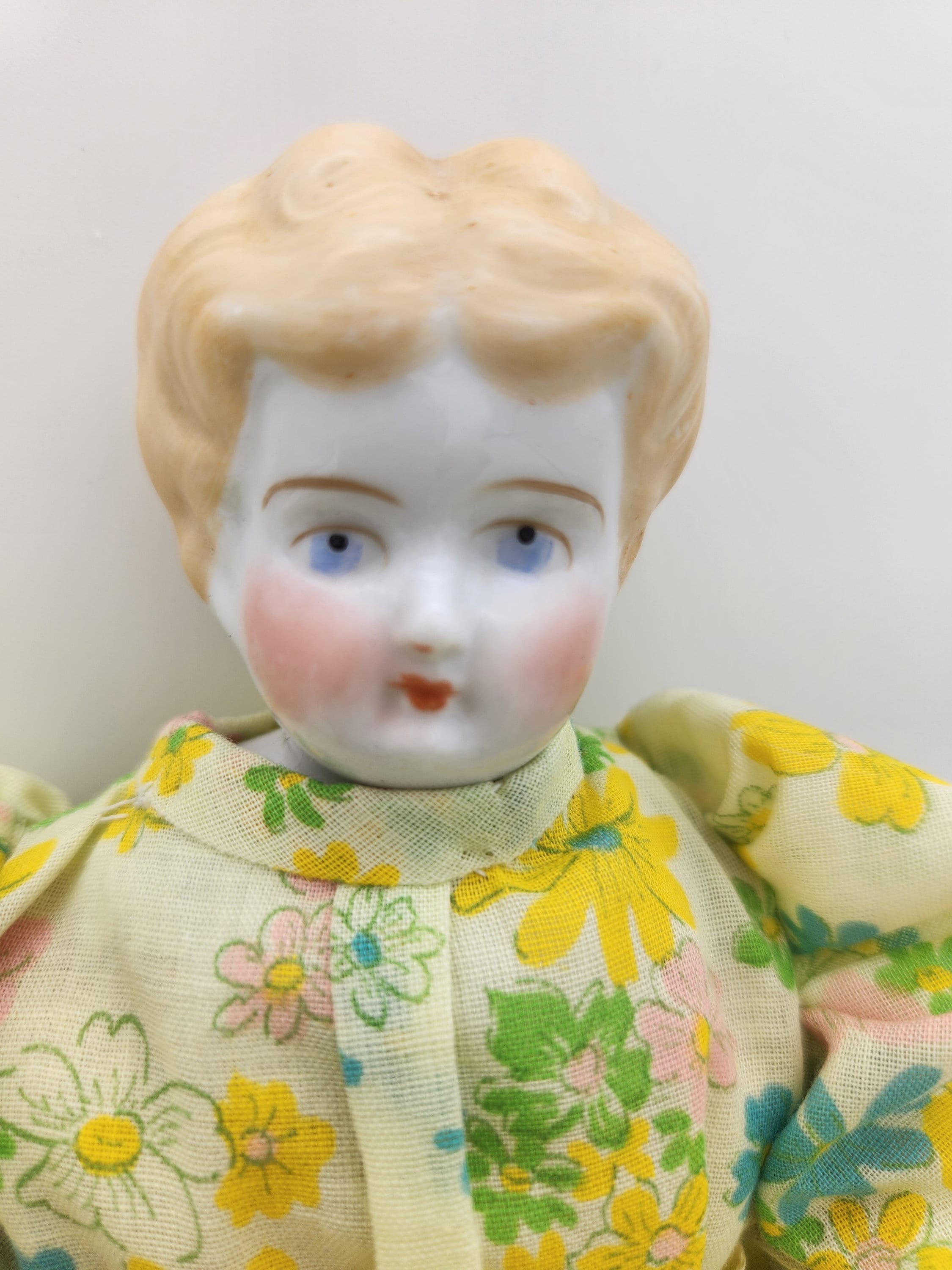 Hertwig Porcelain - Etsy