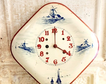 Antique clock    I     Display Only   I     Dutch  Holland  Decor    I