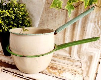 Vintage Enamel Pans  I  Cream and Green  I    Perfect Vintage Patina