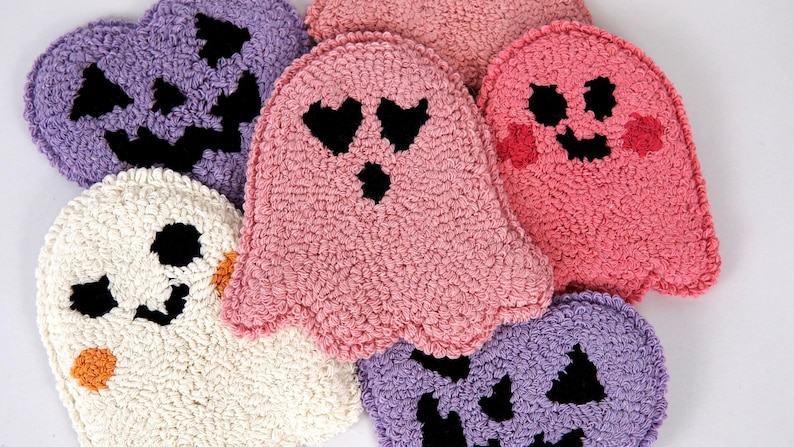 Halloween Home Decor, Spooky Halloween Mug Rug, Spooky Punch Needle Coaster, Handmade Spooky Halloween Gift, Halloween Ghost Coaster