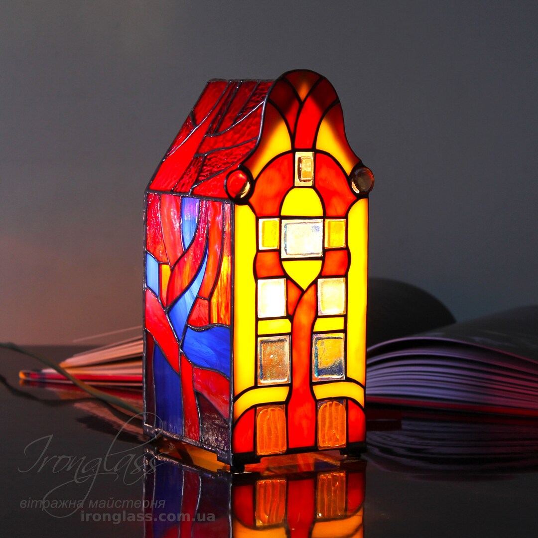 Glas in lood lamp Glas in lood huis Nachtlampje Tafellamp Etsy Nederland