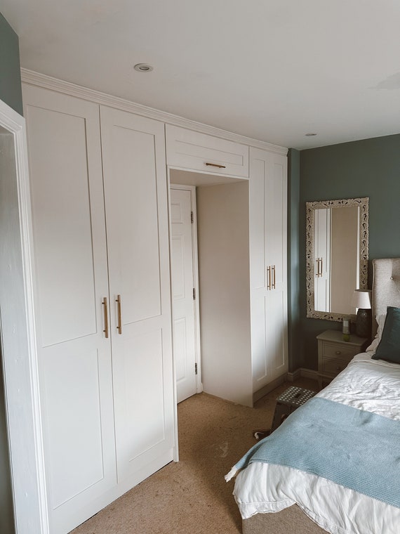 Built In Bedroom Furniture