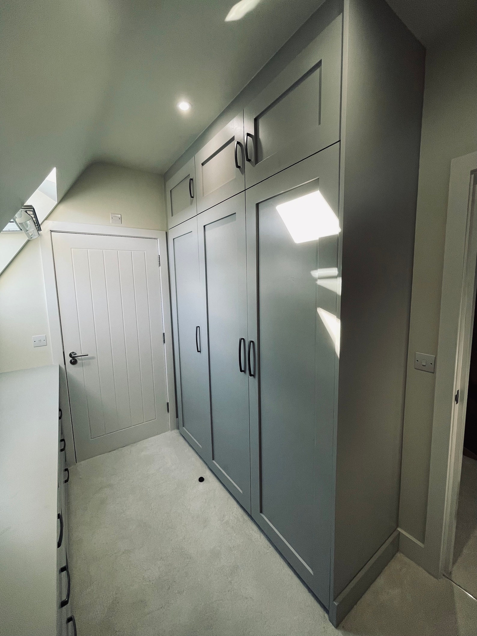 Affordable Custom-made Fitted Wardrobes - Etsy UK