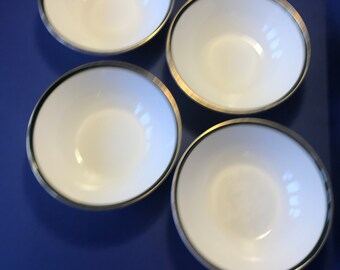 Royal Doulton Oxford Green small bowls