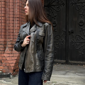 Vintage leather jacket, 70s black leather jacket, crop leather jacket, true vintage jacket, big shoulders leather jacket, real leather jacke