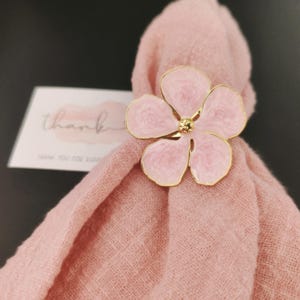 12/24 Stück rosa Blumen Serviettenringe, elegante Hochzeit Tischdekoration, Party Zubehör, Muttertag Geschenkidee Geschenk für Mama, Sakura rosa Blume