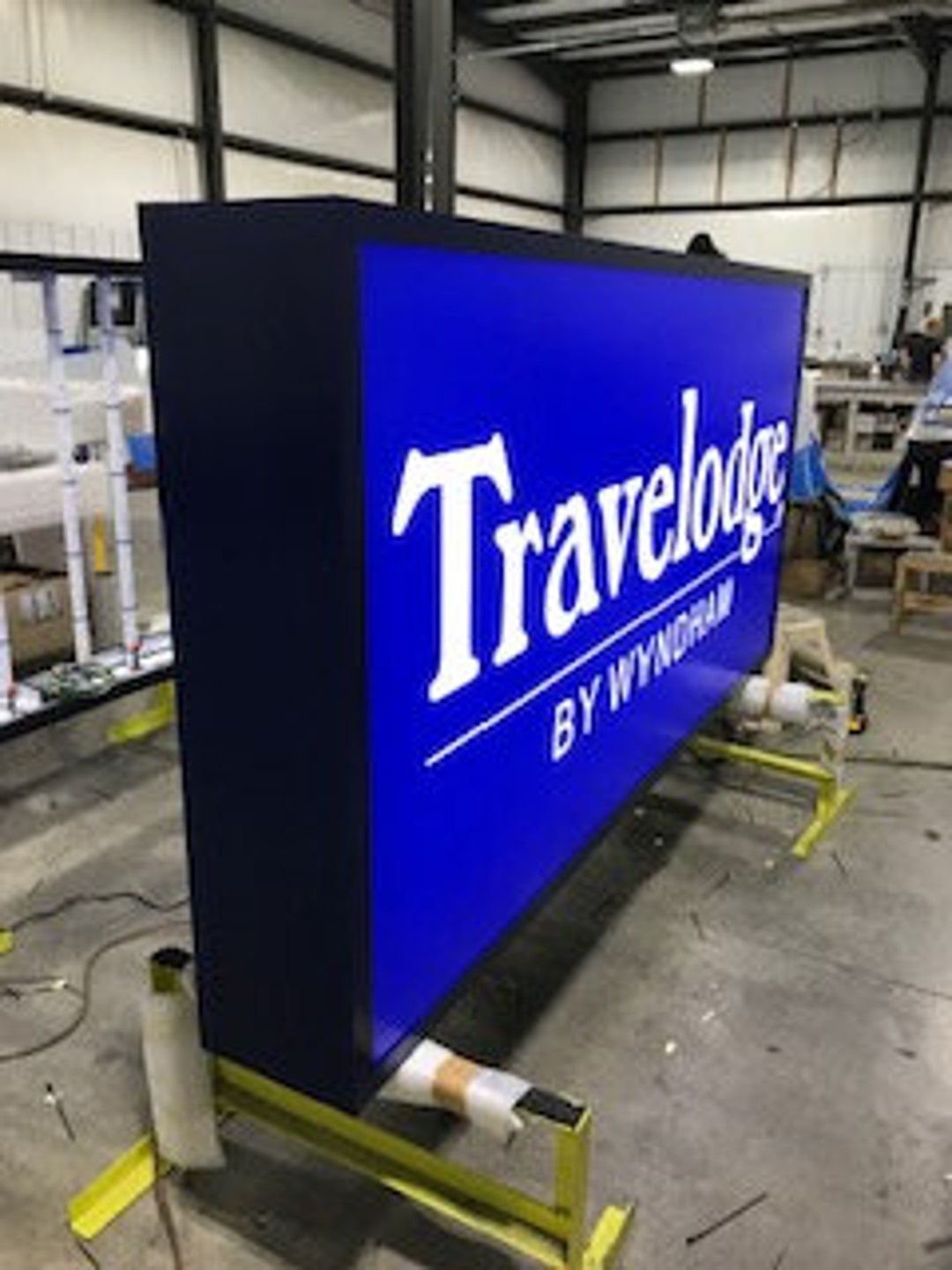 thumbnail image 2 of Custom Outdoor Metal Sign With LED Illumination, Wall-Mounted Billboard Style 2 of 5