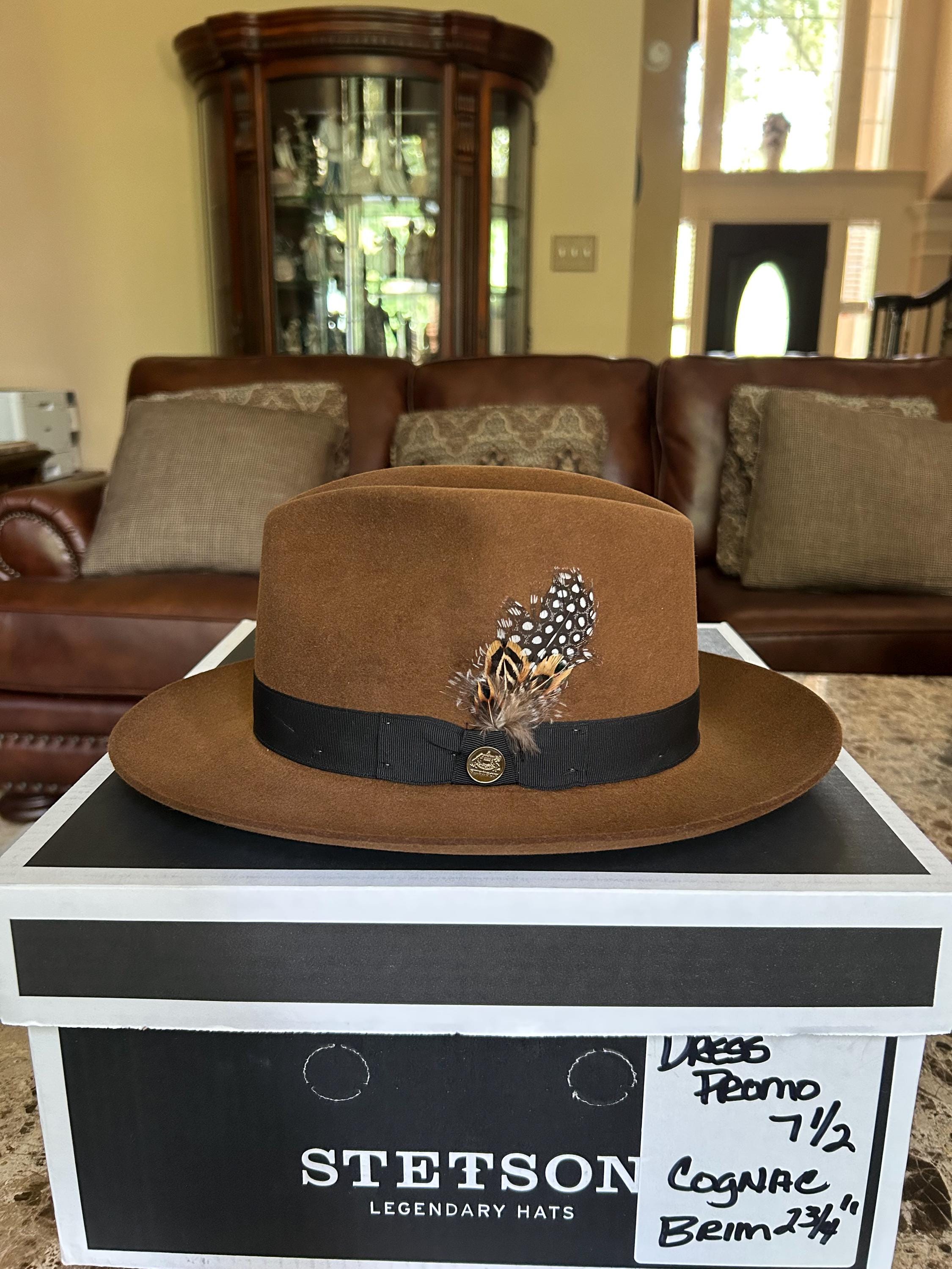 Women\'s Vintage STETSON Fedora Beige Bucket Hat with Navy and Burgundy Ribbon- S Fedora Blue Vintage Hats for Women for sale | eBay main image 2
