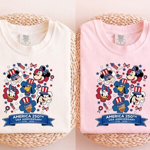 Mickey and Friends 4th July 2026 Shirt, Disney Independence Day Tee, Disneyland Family, Walt Disney World T-shirt afbeelding 2